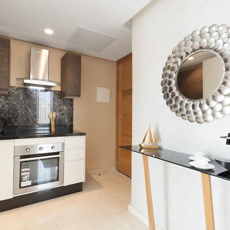 Zen Suites Hotel Massira Casablanca Exteriör bild