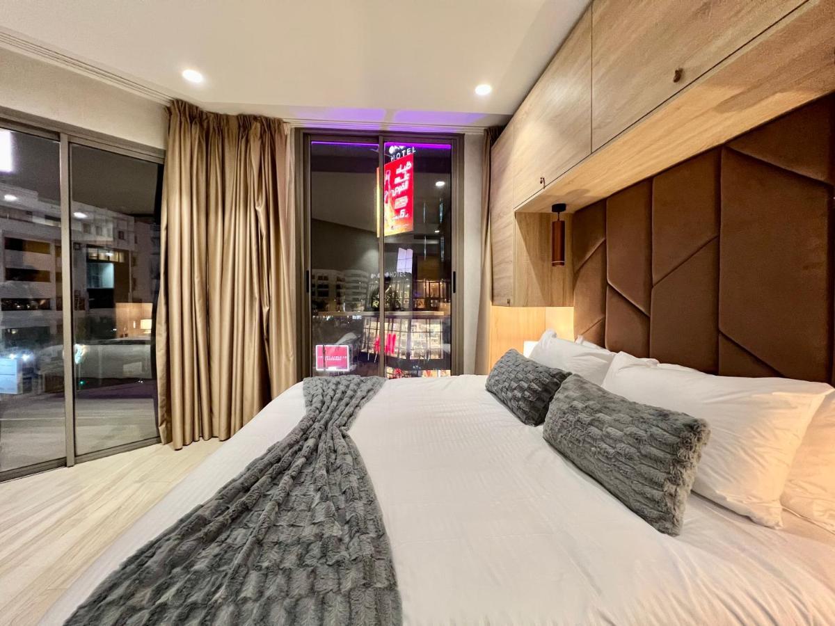 Zen Suites Hotel Massira Casablanca Exteriör bild