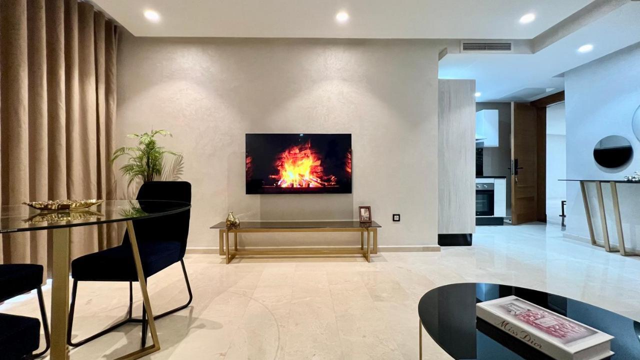 Zen Suites Hotel Massira Casablanca Exteriör bild