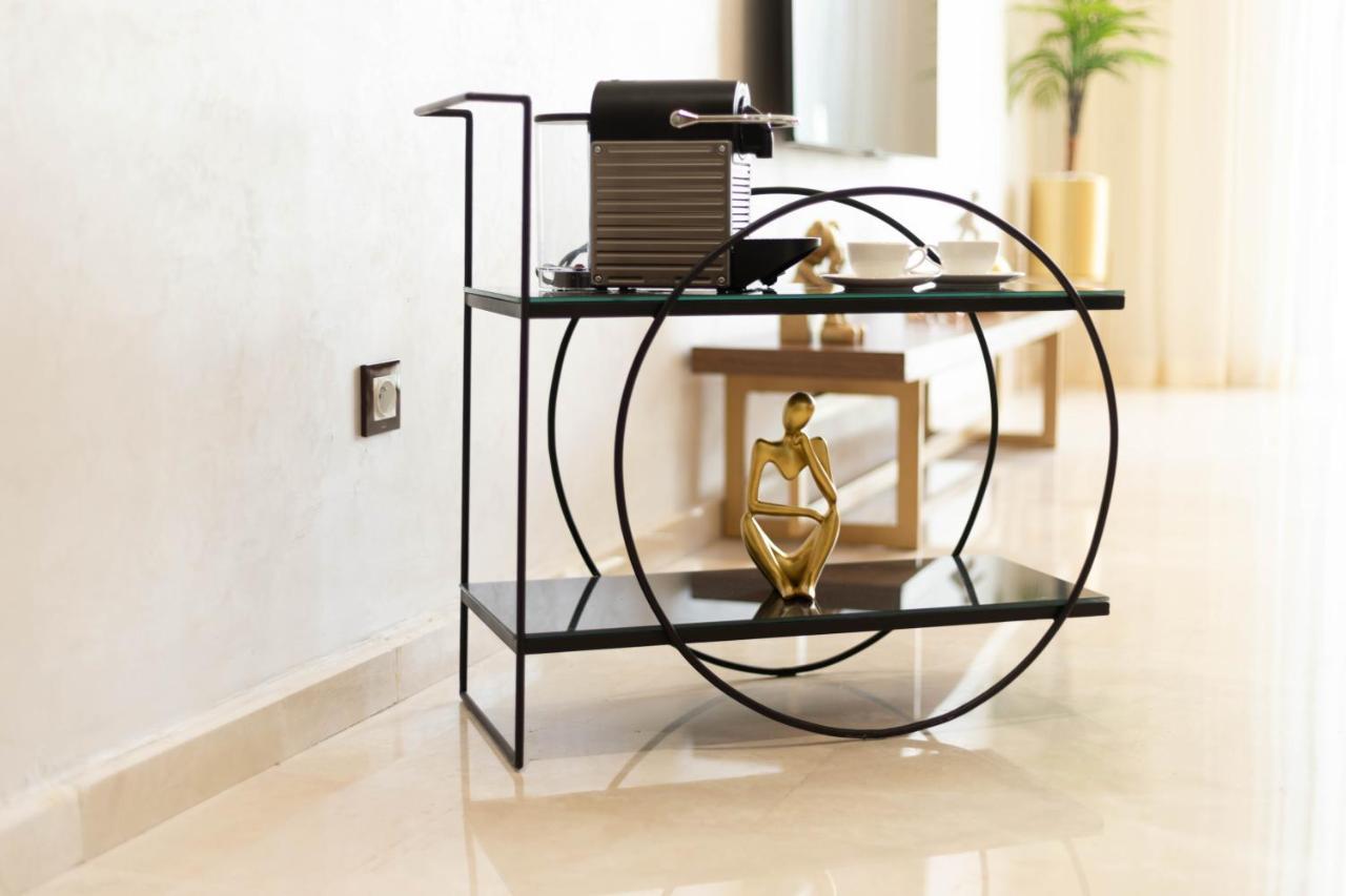Zen Suites Hotel Massira Casablanca Exteriör bild