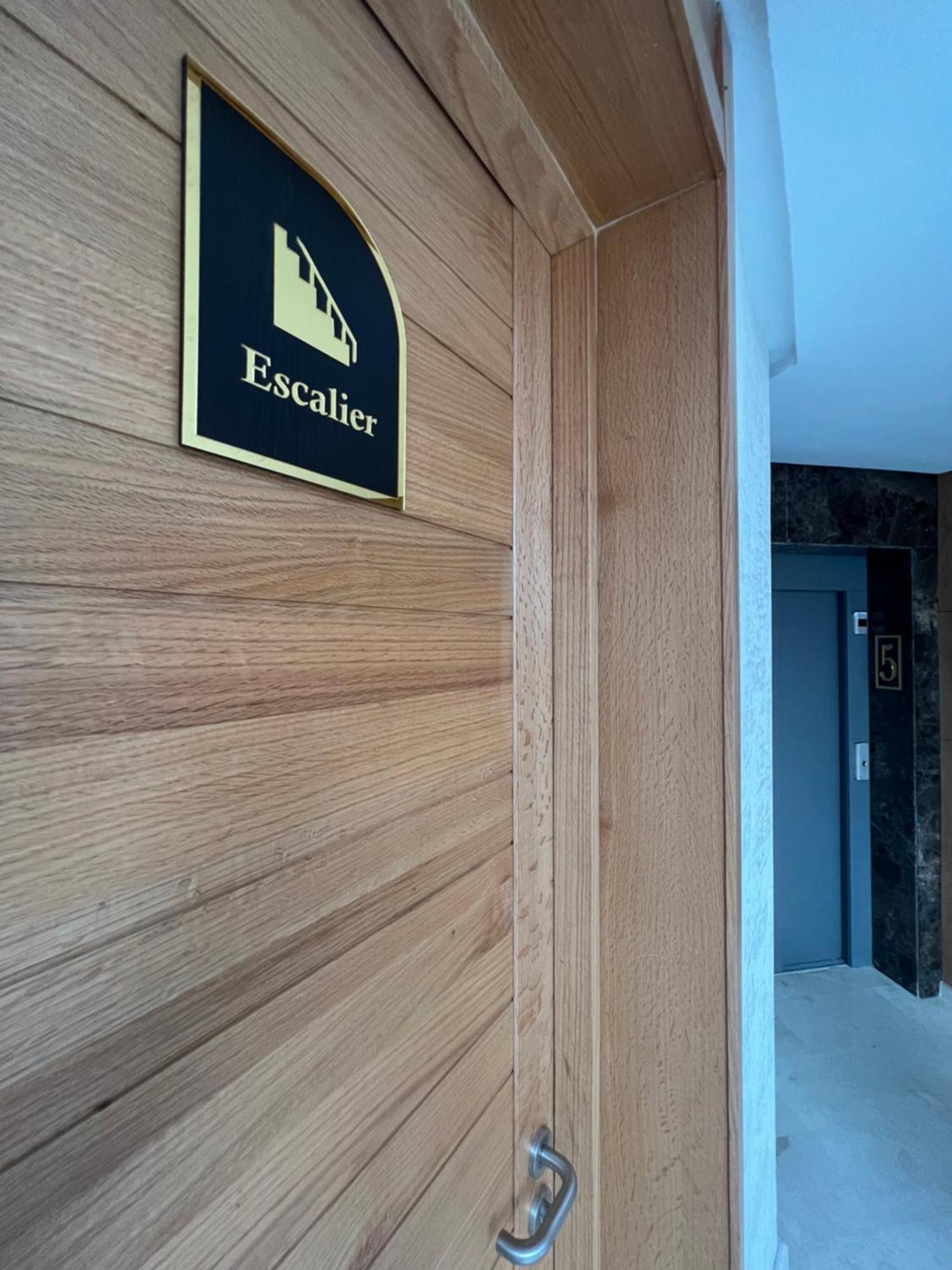 Zen Suites Hotel Massira Casablanca Exteriör bild