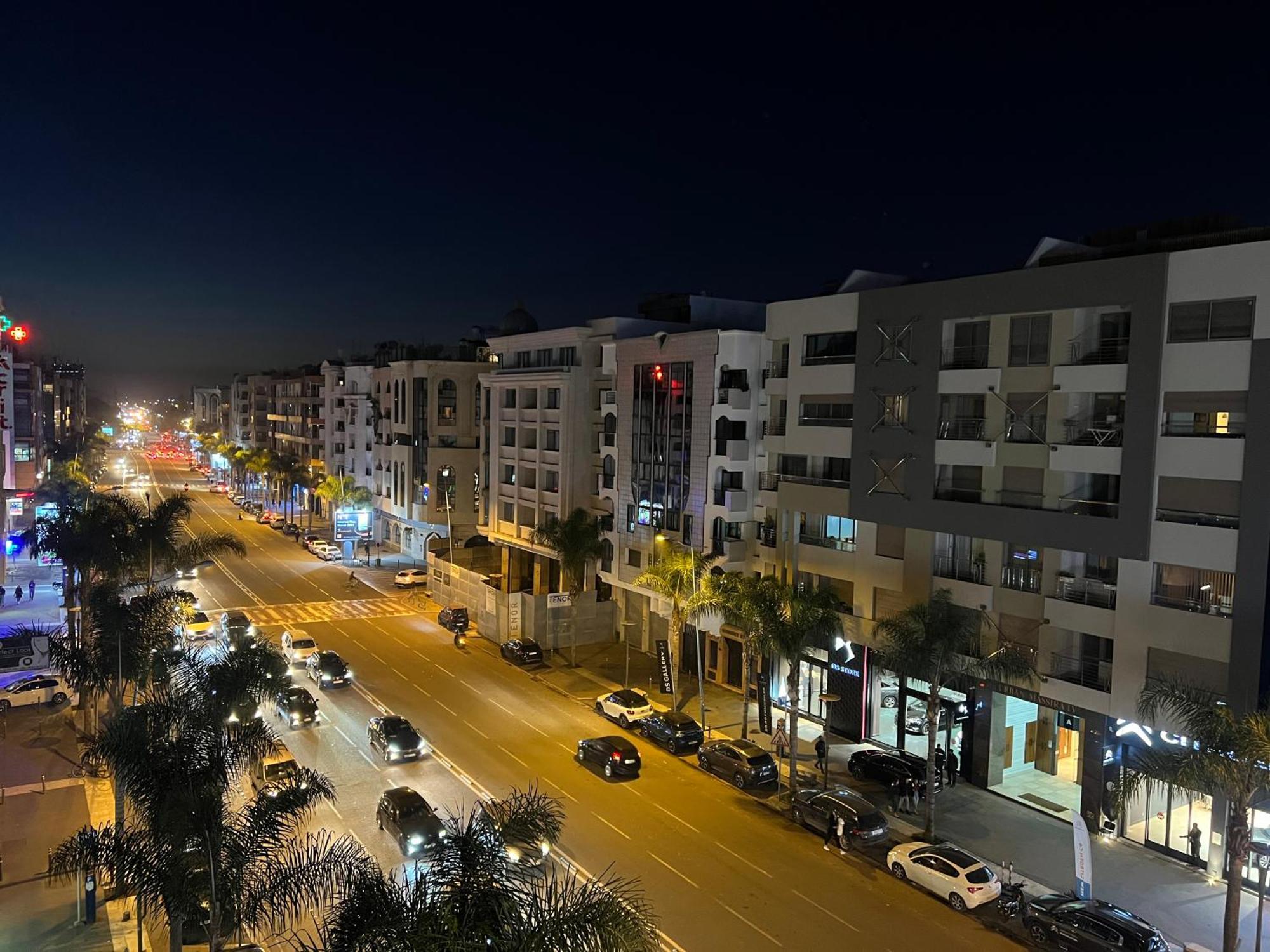 Zen Suites Hotel Massira Casablanca Exteriör bild