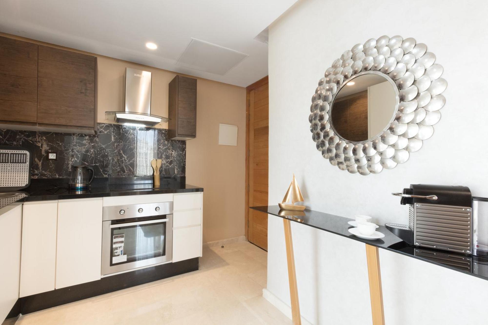 Zen Suites Hotel Massira Casablanca Exteriör bild