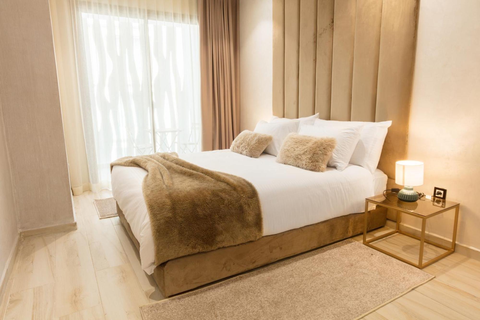 Zen Suites Hotel Massira Casablanca Exteriör bild
