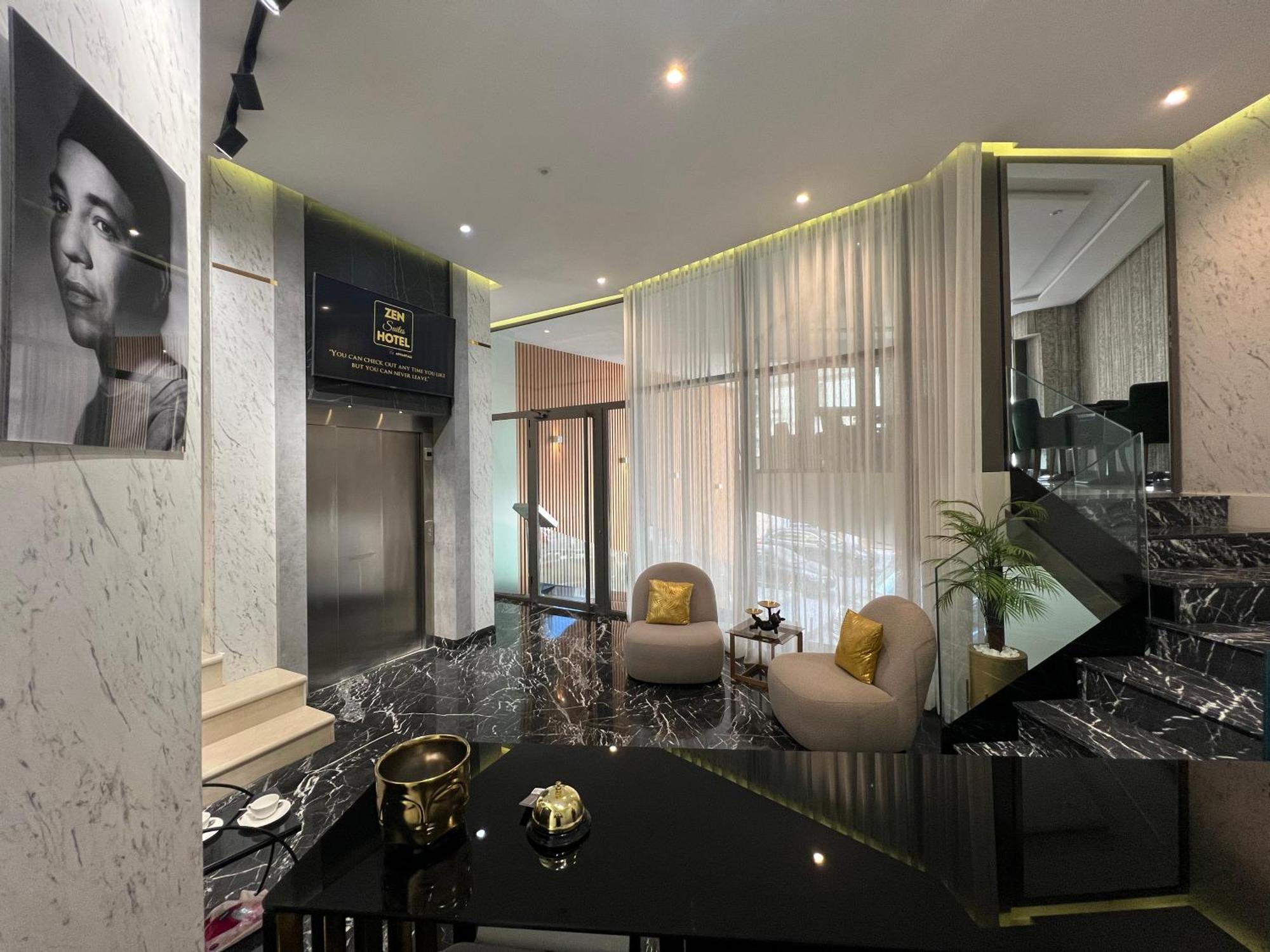Zen Suites Hotel Massira Casablanca Exteriör bild